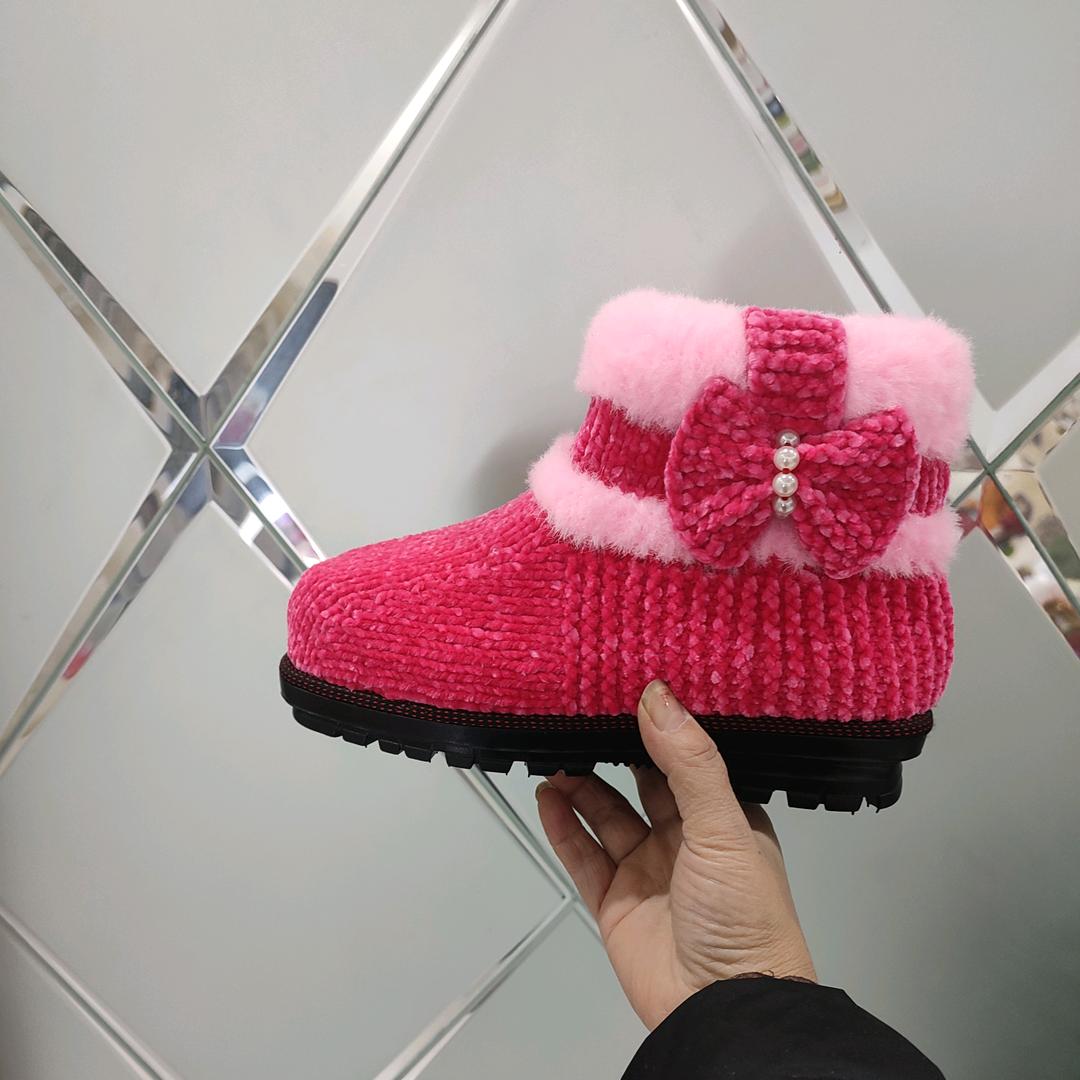 安陆洑水镇夫妻手工编织鞋店供销大楼老三角