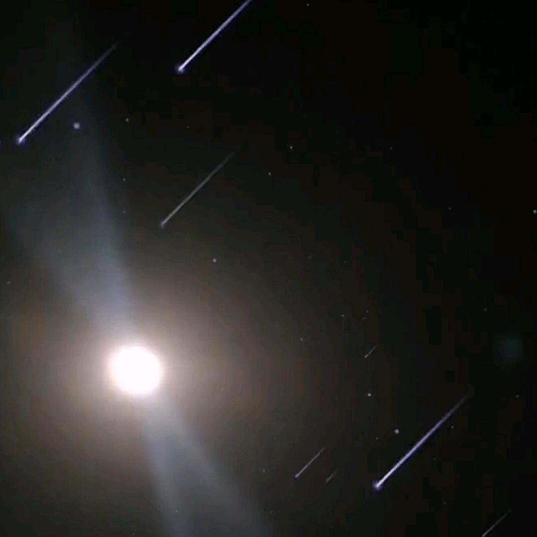 夜暮下的星空