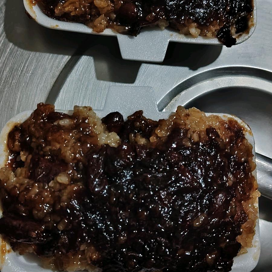 小韩串串香夹馍，蜜枣热甑糕