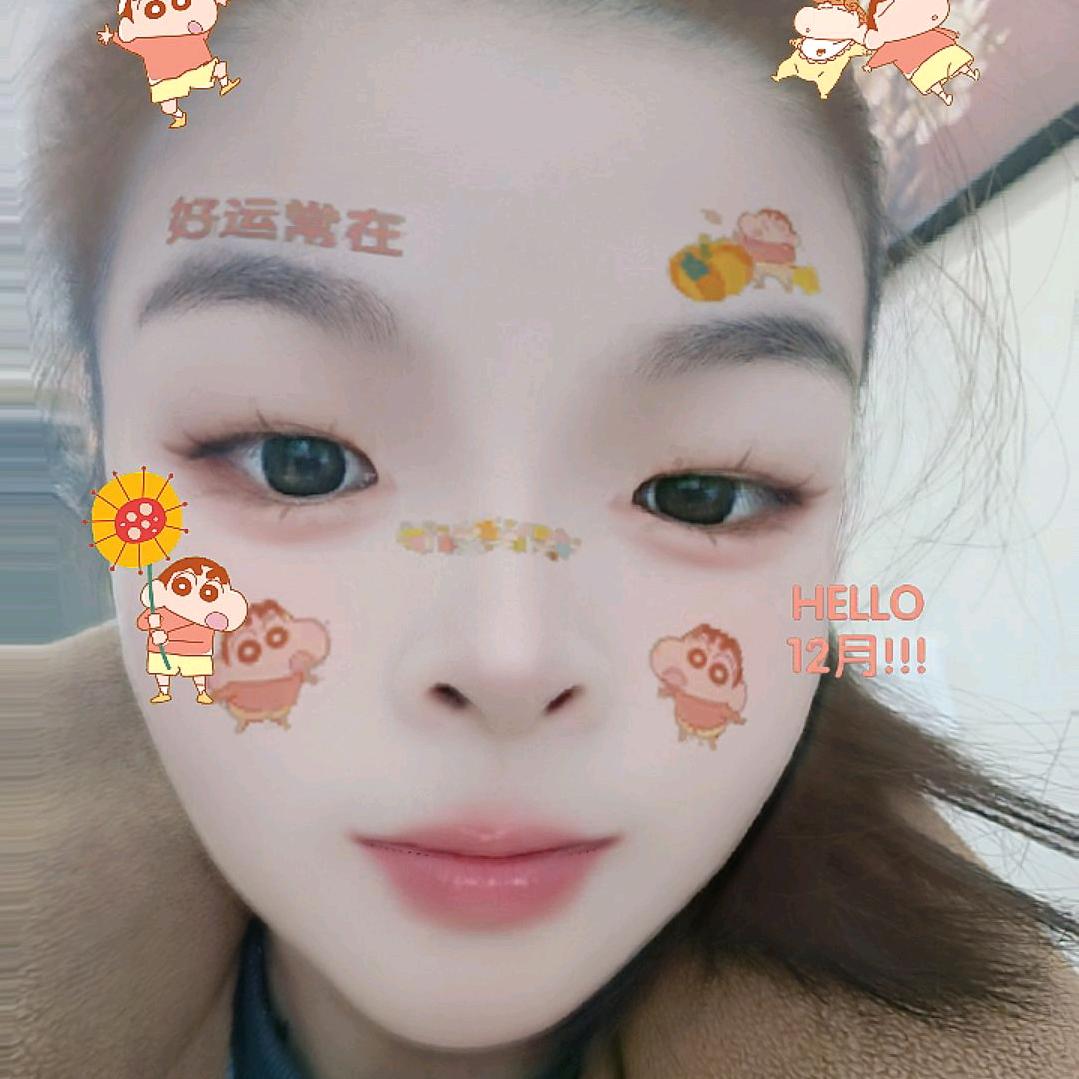 ε(*´･ω･)з❤️👄.･ﾟﾟ･(／