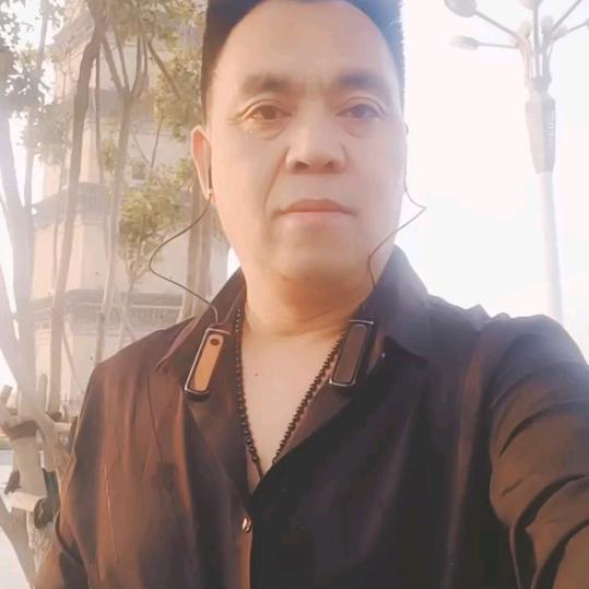 铁拳军哥（户外）