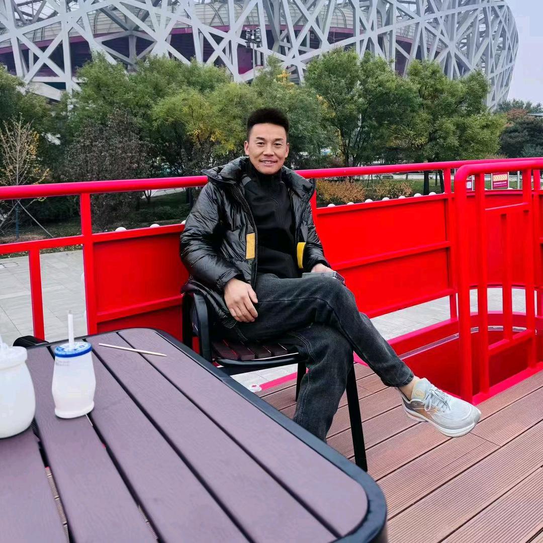 爱唱歌的二军