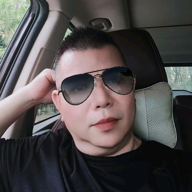 何大