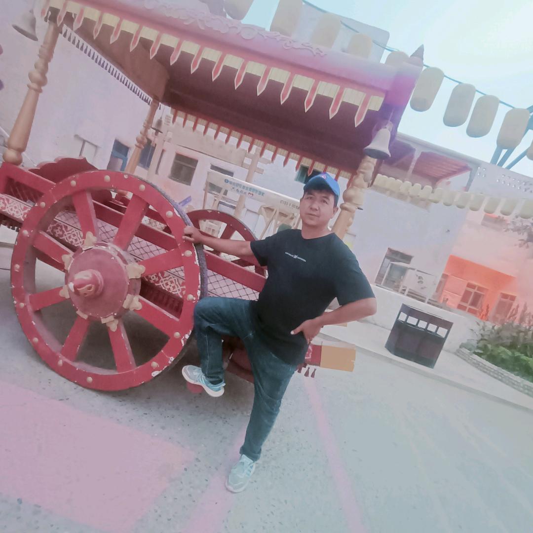 亚力坤