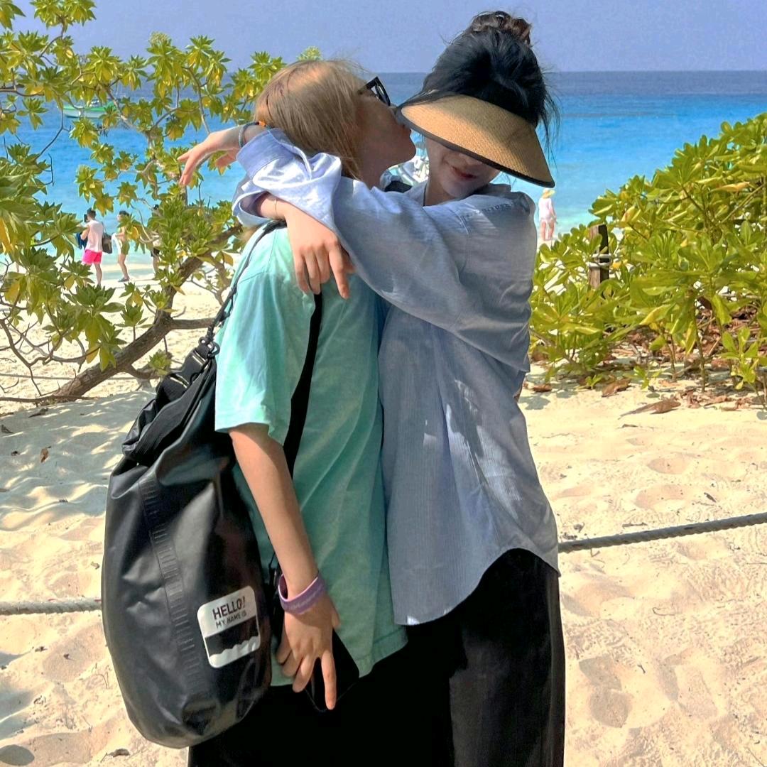 幼仔🐳 𓂂𓈒𓏸𓂂