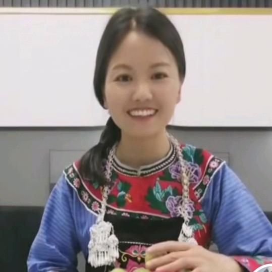 布衣姑娘