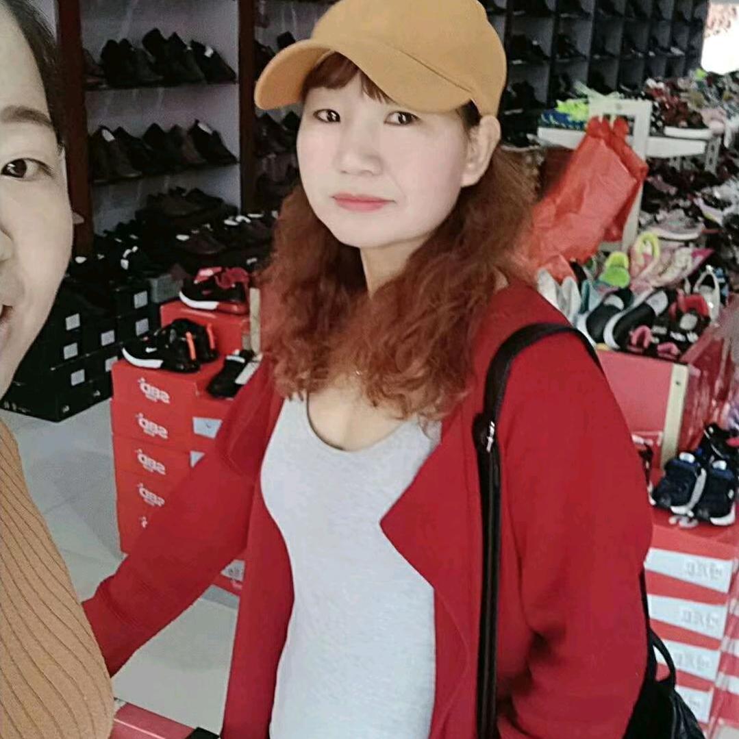 时尚女