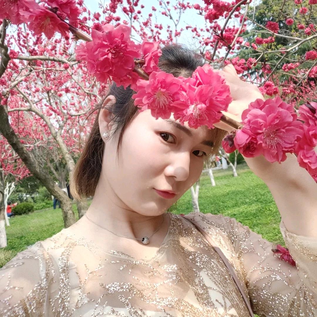 美儿(ღ♡‿♡ღ)