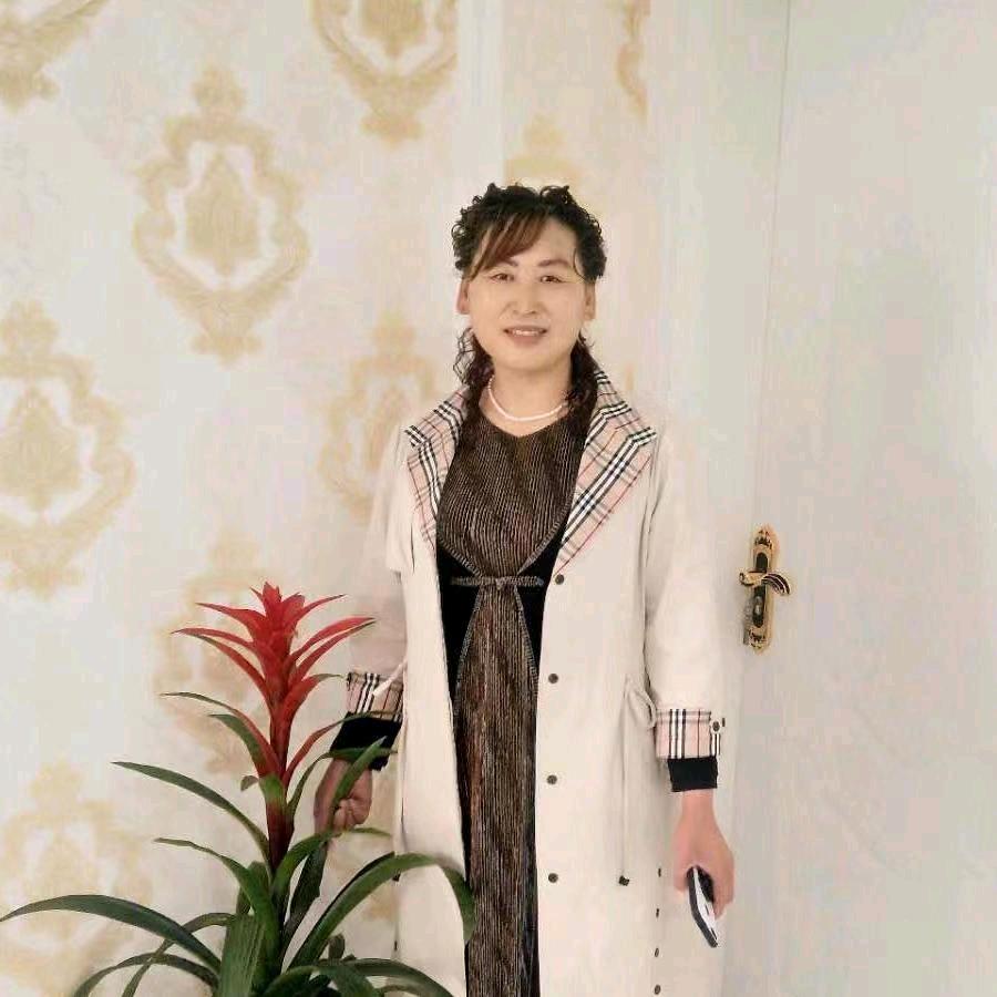 雪莲爱跳舞