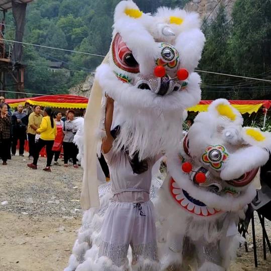 凯哥土家民间艺术团