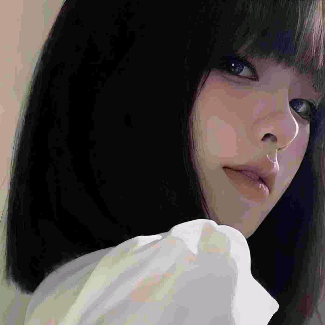 顏