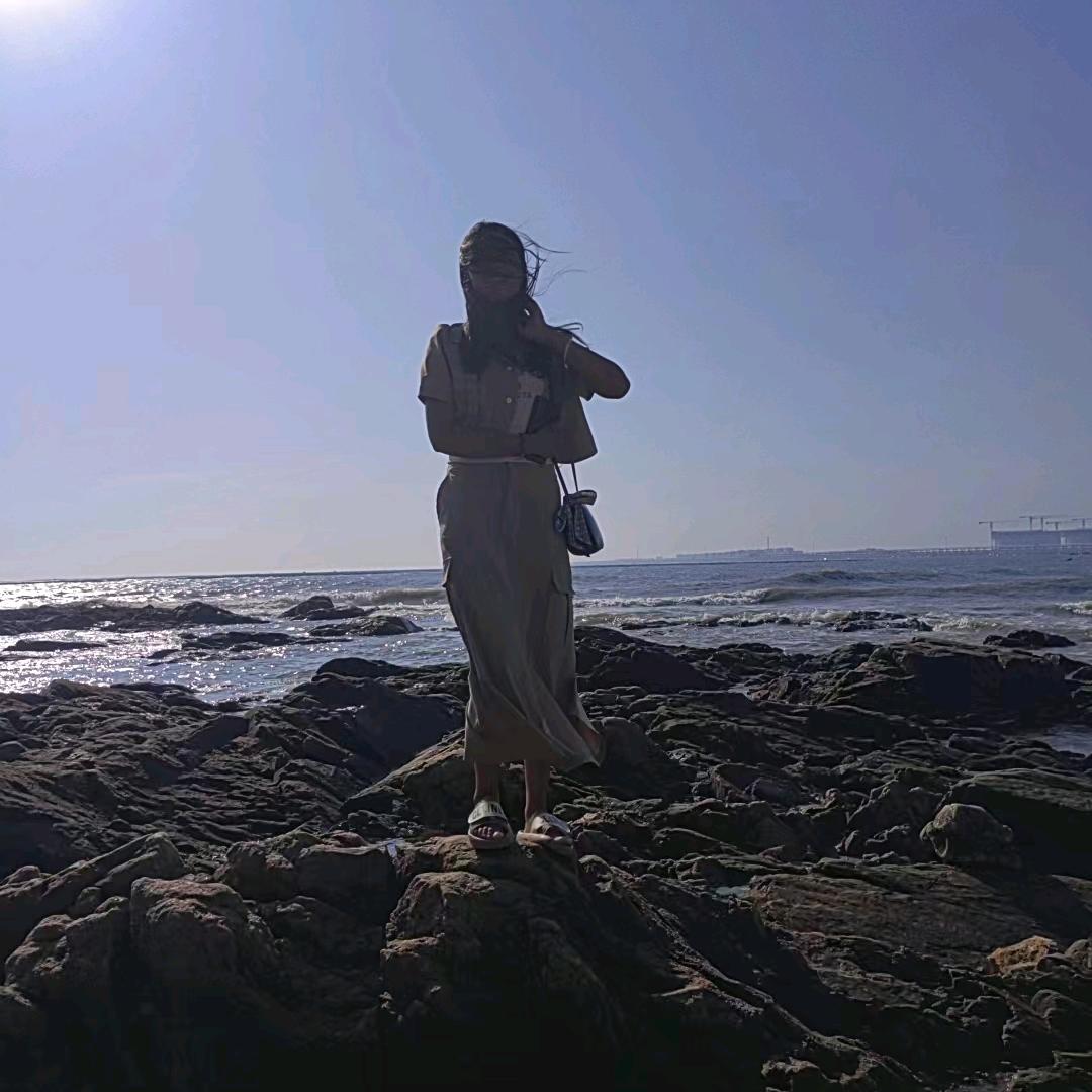 对你微笑纯属礼貌