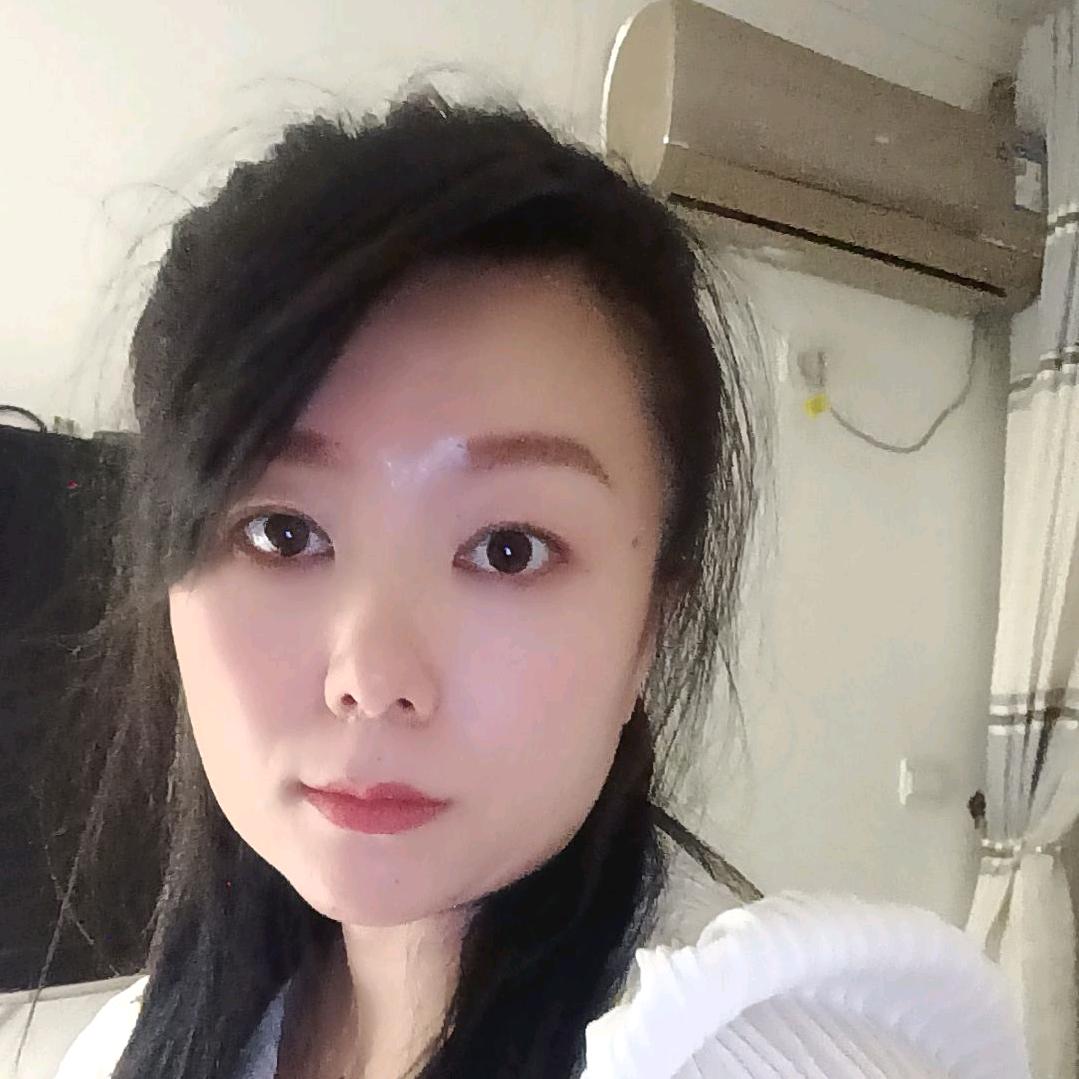 嫣然