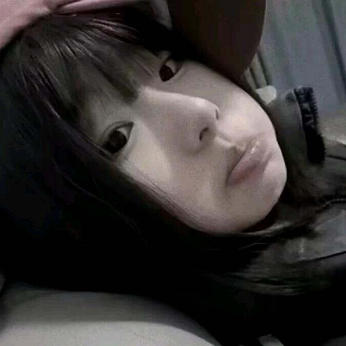 Q妹.