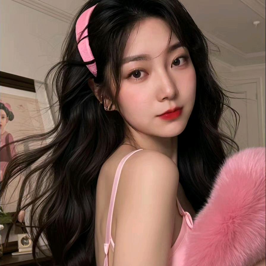 จุ๊บ 小手揣兜