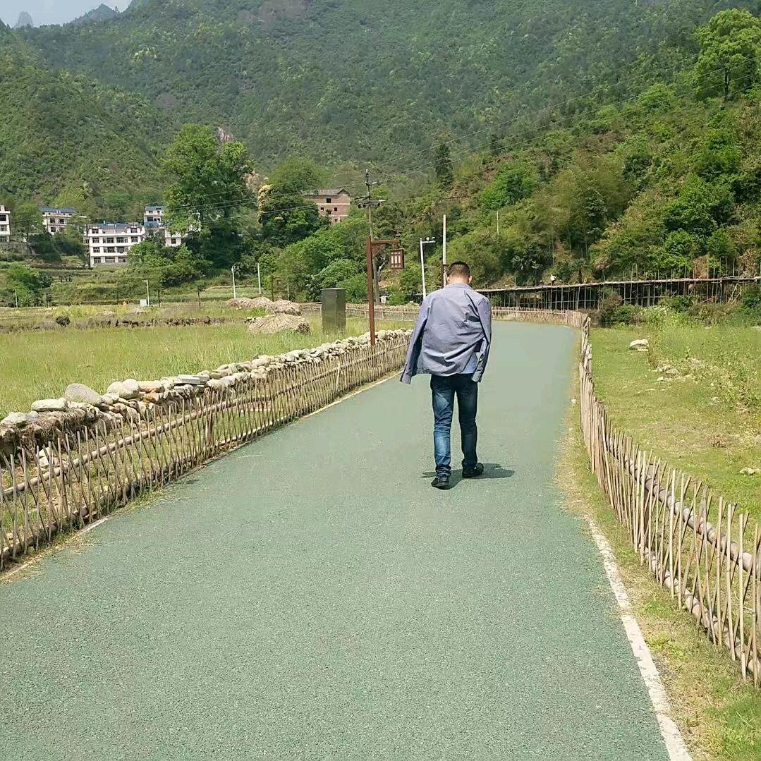 叁個石头