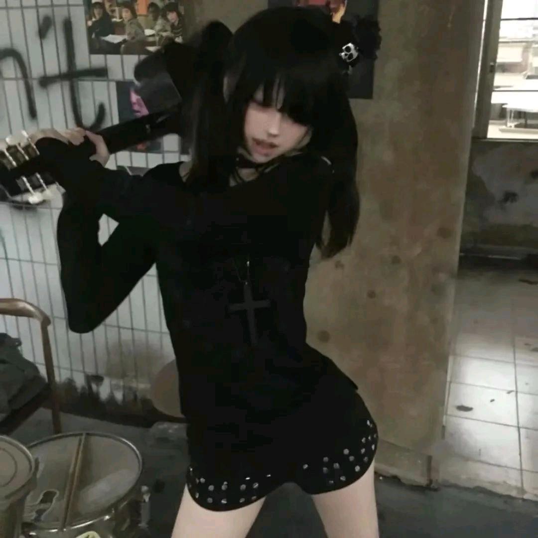 貓
