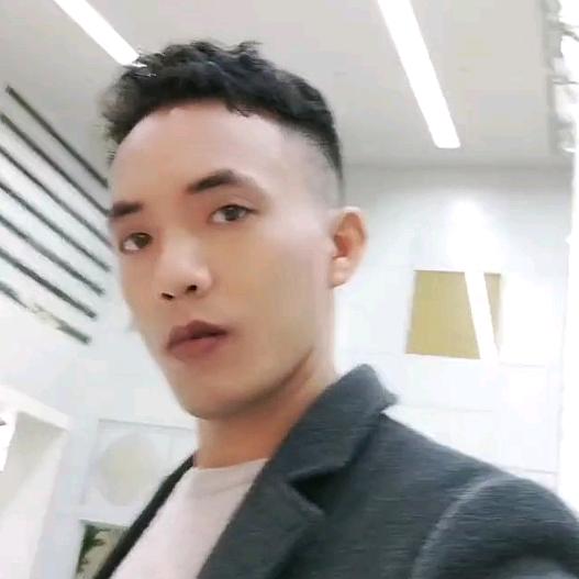 静沐暖阳