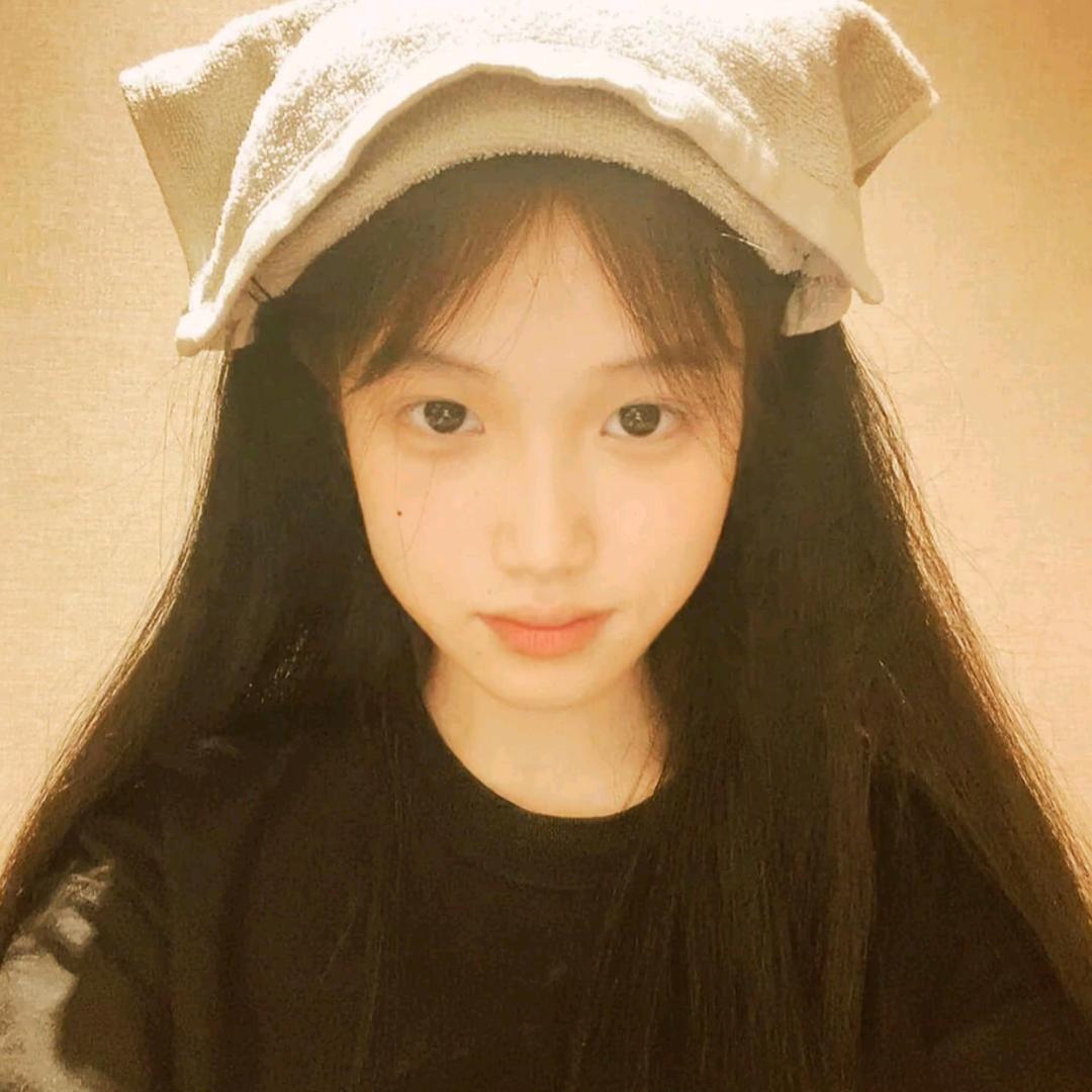 琌