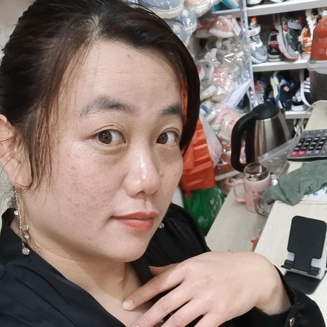 小脚印童鞋梁丽思