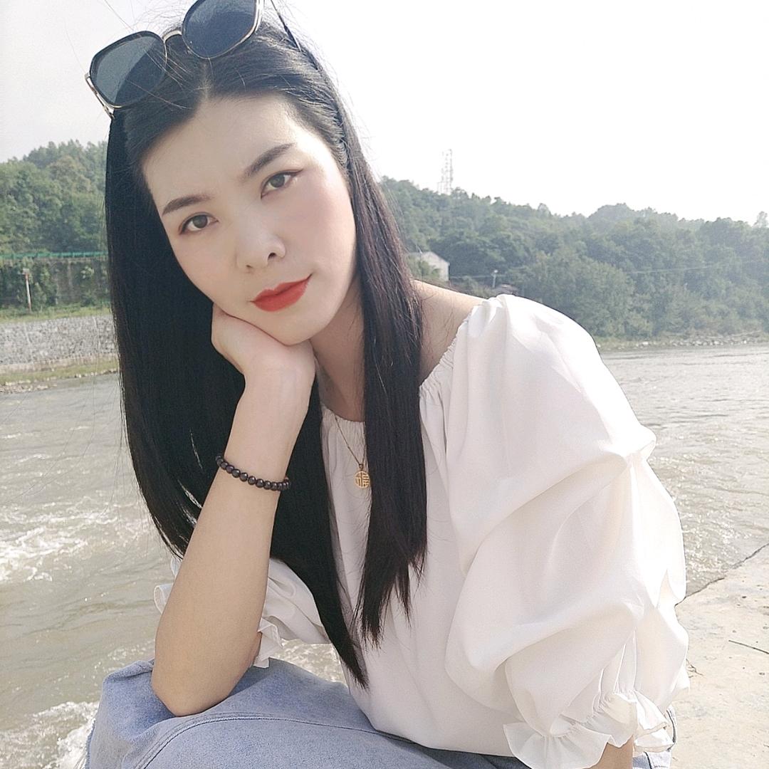 媚儿.