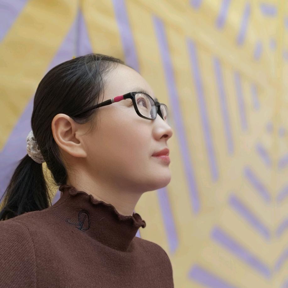 月儿悦读(每天上午8:20开播)