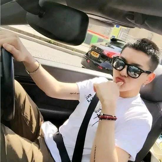 龙哥5助力直播