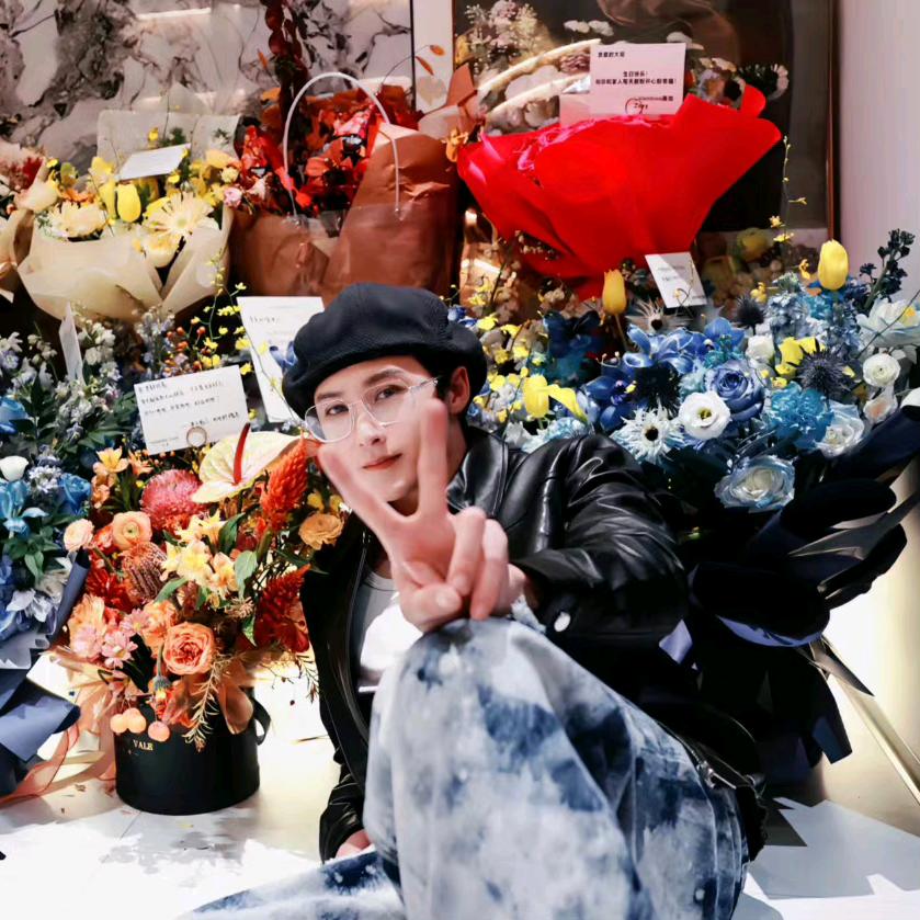 🔥和财神爷檀檀琴