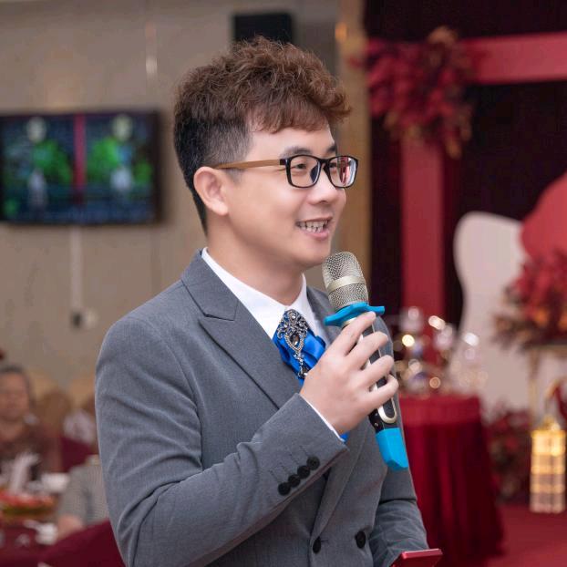 @阿朋🎤汕尾主持人炜朋🇨🇳