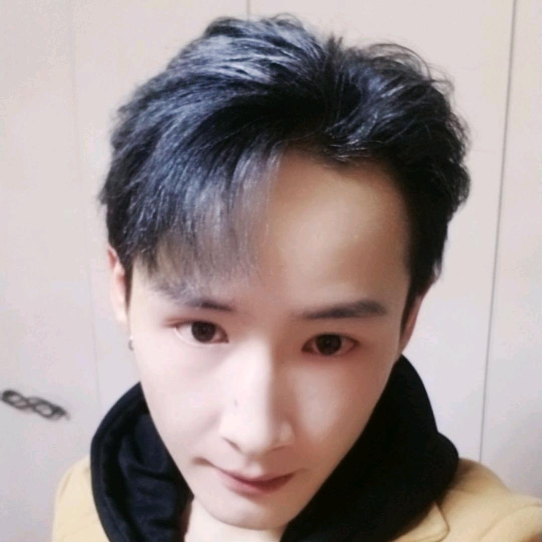 辻弎QiQi