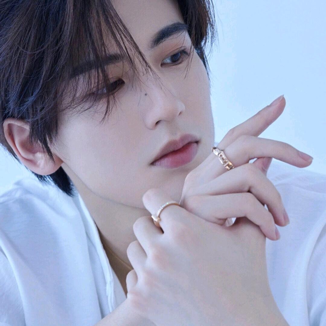 💔ꦿ໊不忘᭄🕊初心᭄ꦿᩚ٭