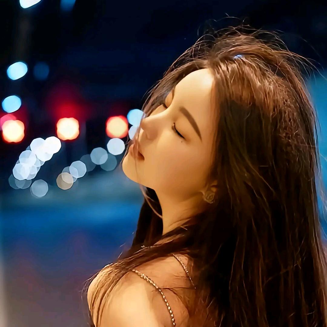 是张燕吖