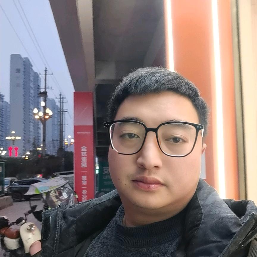 俊哥百事通头像