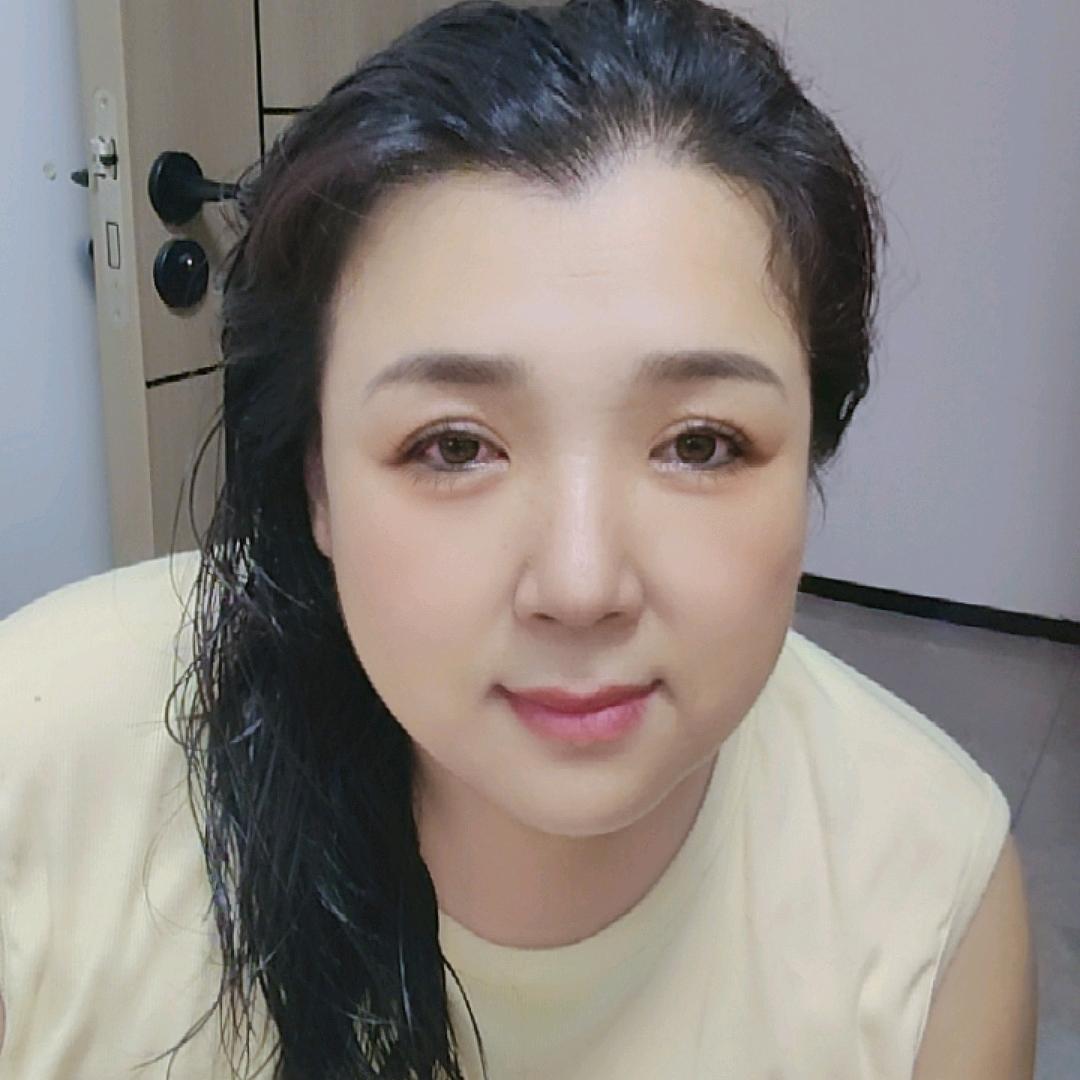 仨千金