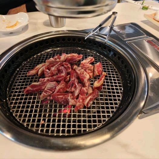 东根炭火烤肉