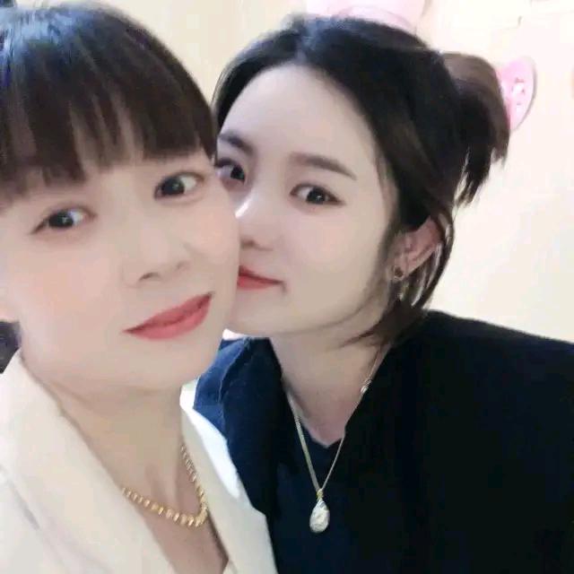 呦呦宝贝
