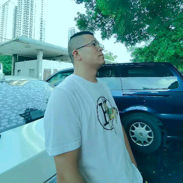 伍乐·巴卜