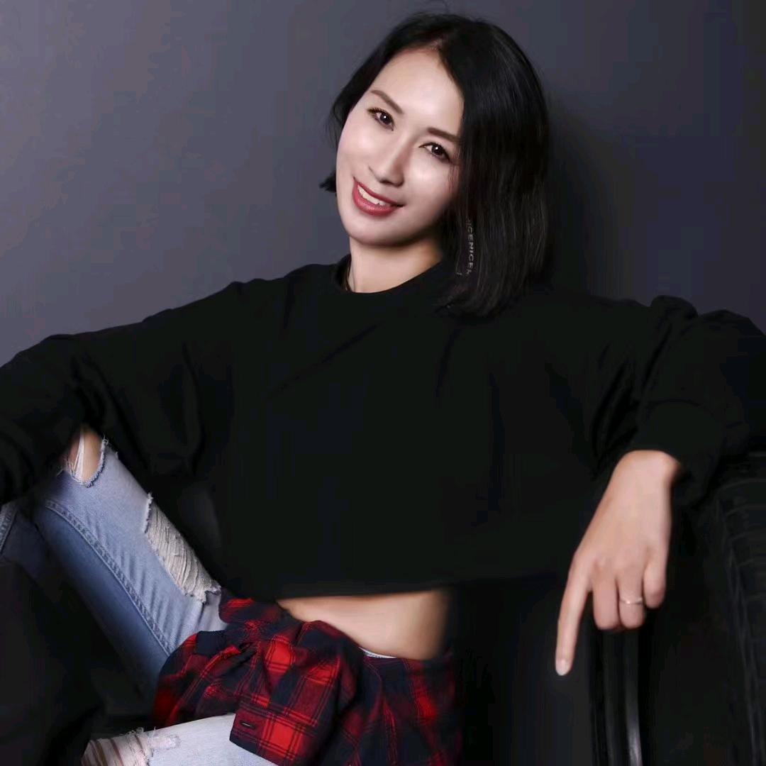 妃儿健身舞