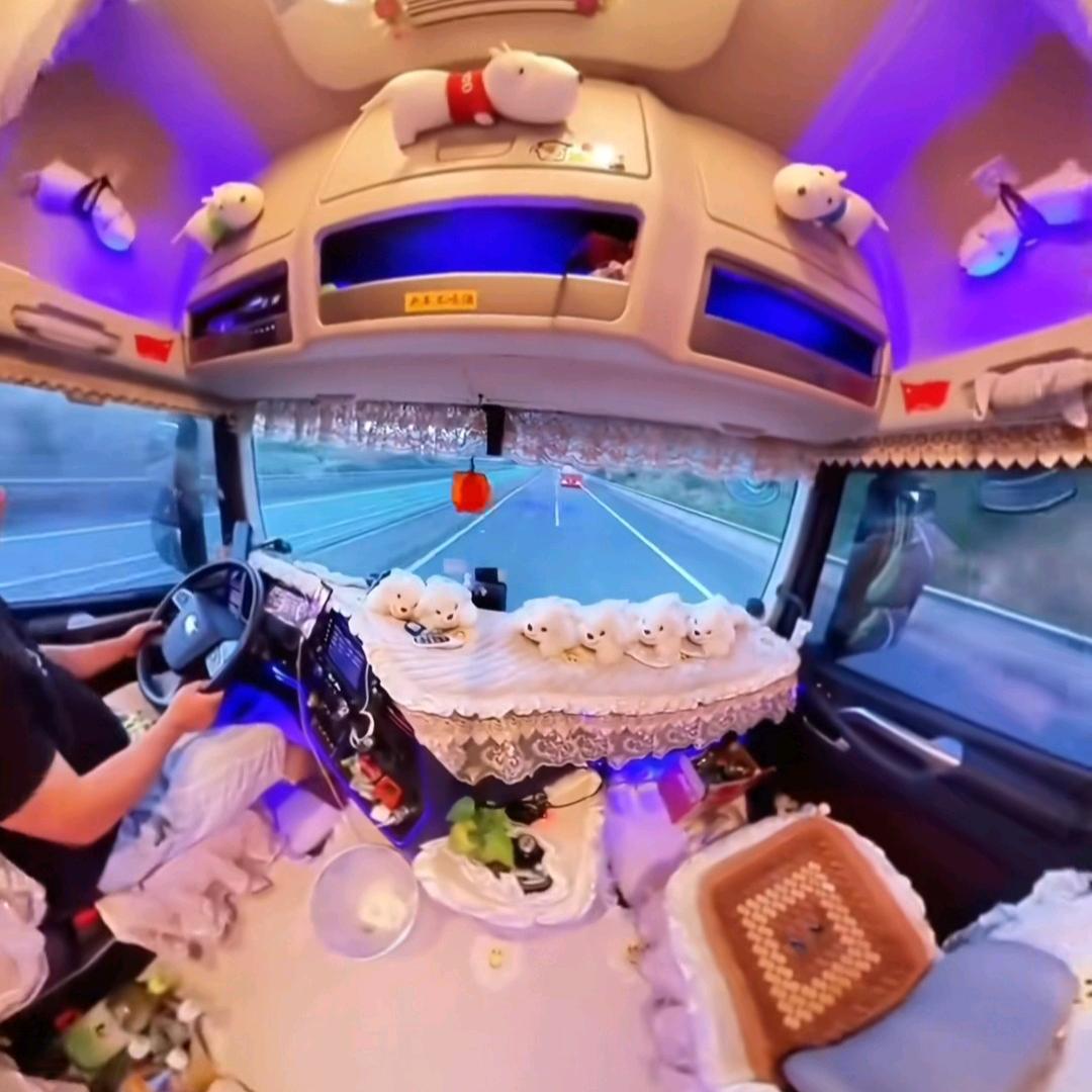 开解放J6P的富总