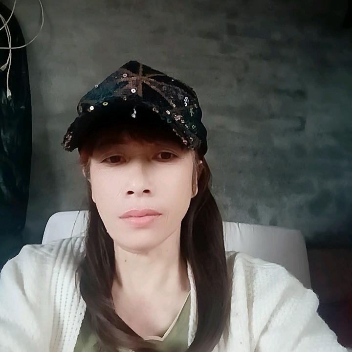 洛璃