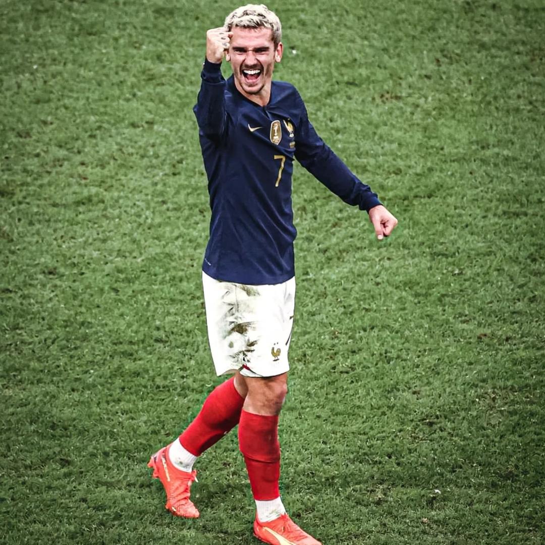 22🏟