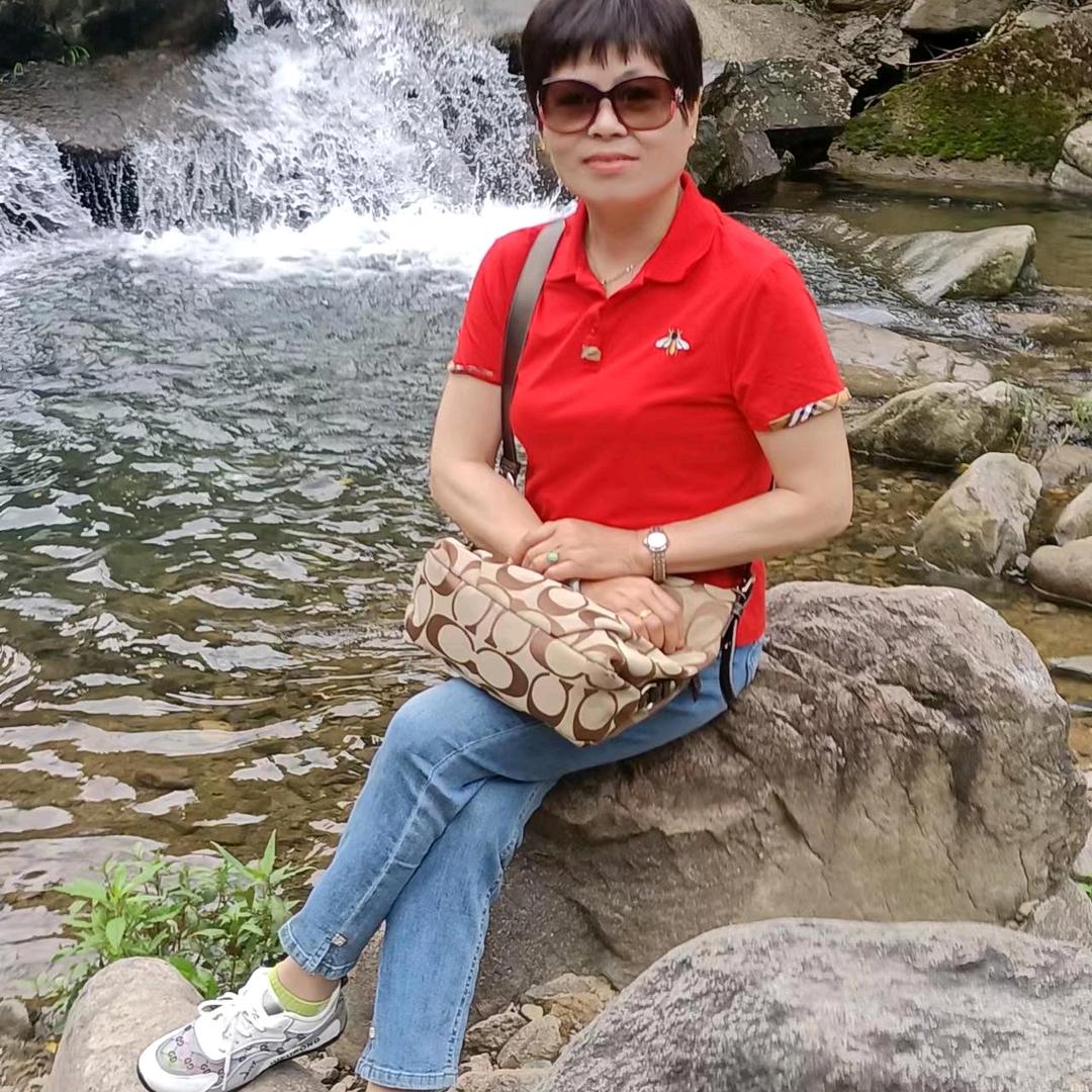 (*^ω^*)菊香(*^ω^*)