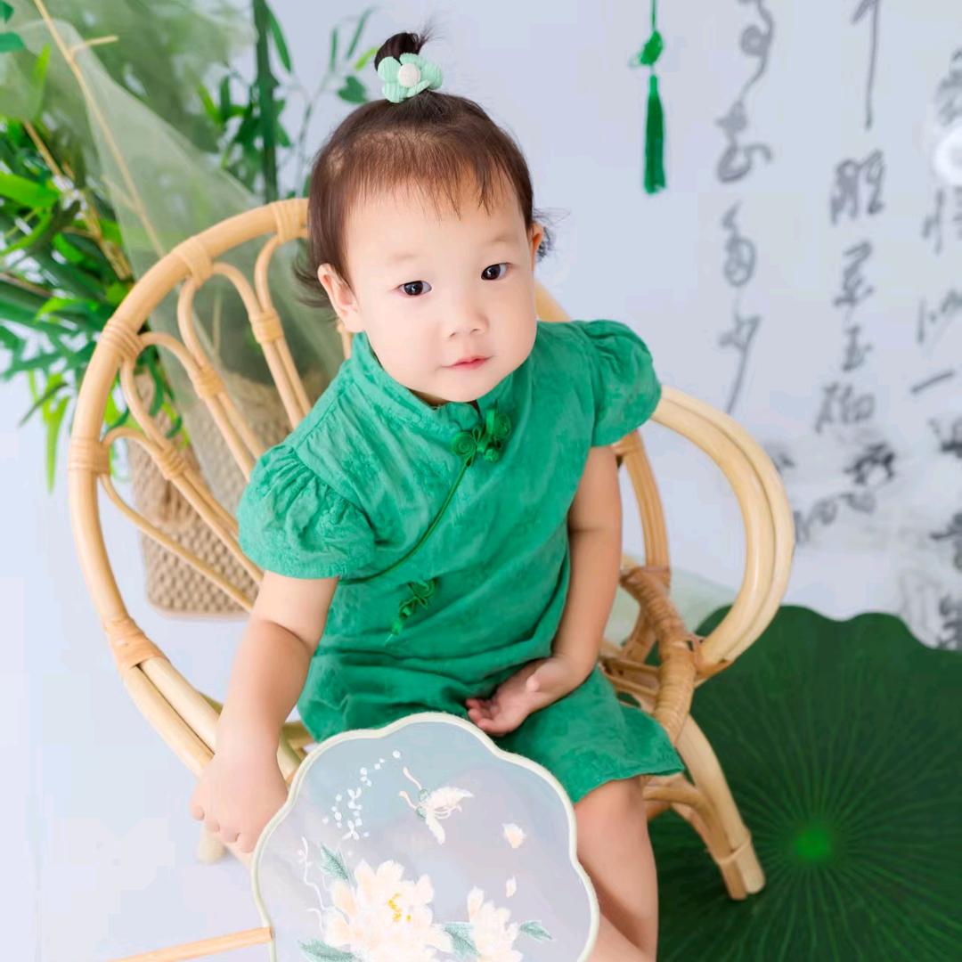 王梅王梅