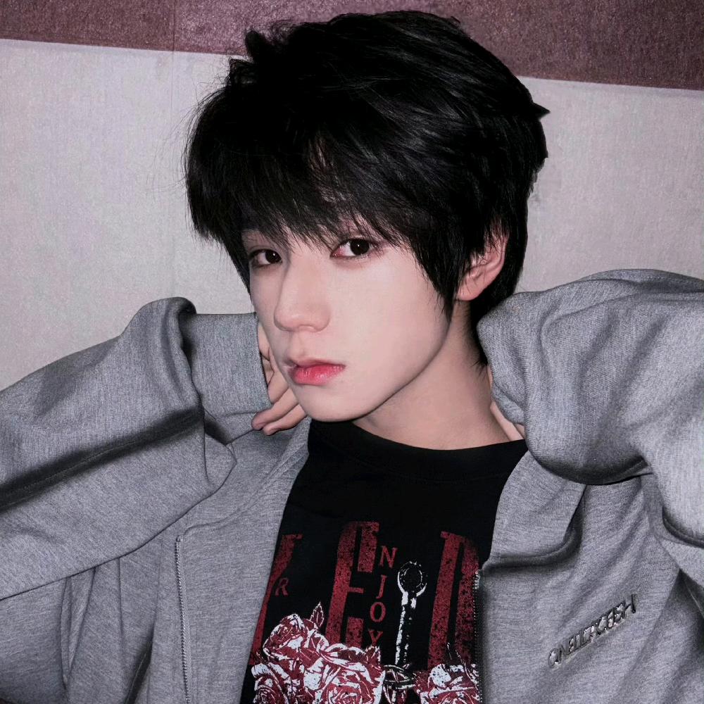 𐌙𐌄𐌔  𐌀𐌍𐌃？