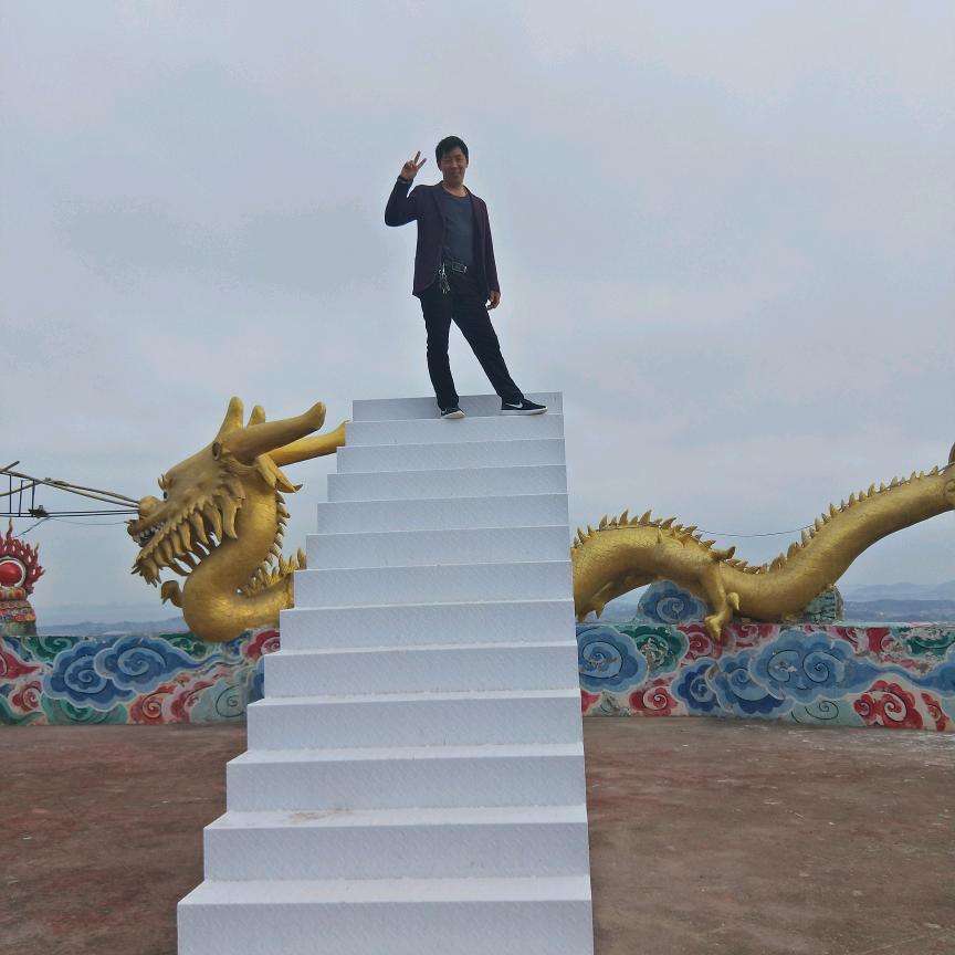 何清明