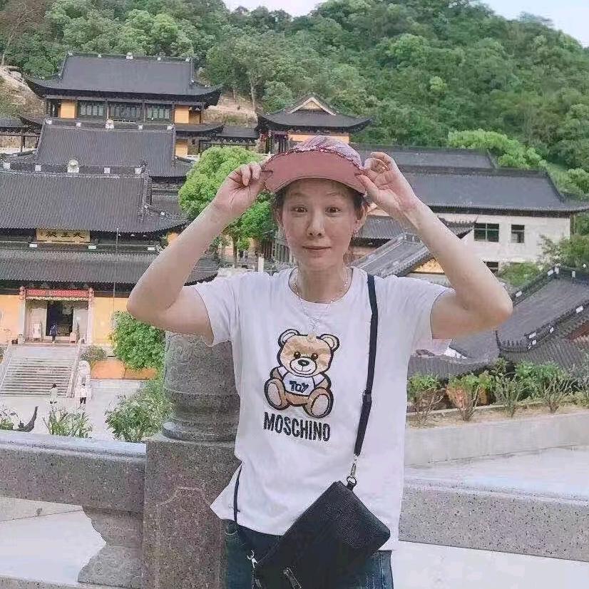 胡华