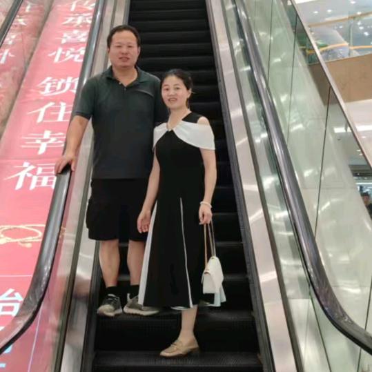 贩卖人间快樂