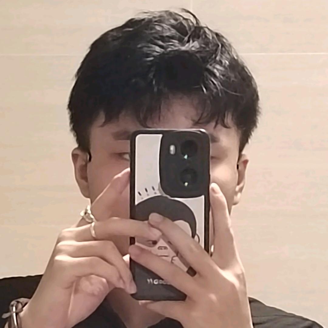 林梓铭 🔥粉丝一千万 (交朋友)