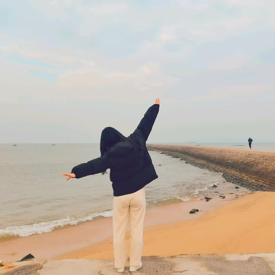 粘粘吖