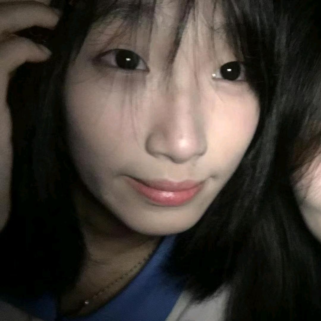 小小何